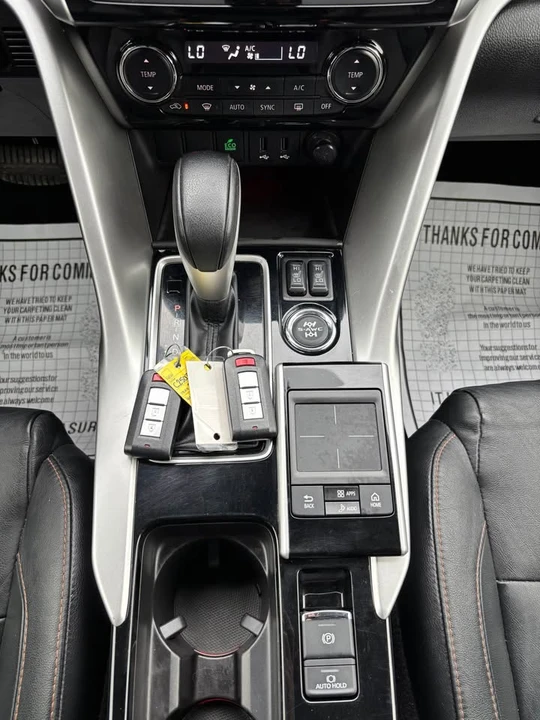 2018 Mitsubishi Eclipse Cross - Image 16 of 20