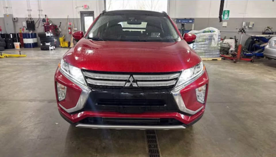 2018 Mitsubishi Eclipse Cross - Image 3 of 13