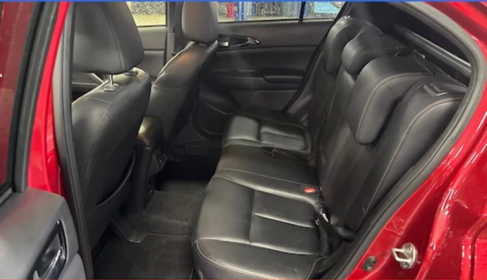 2018 Mitsubishi Eclipse Cross - Image 13 of 13