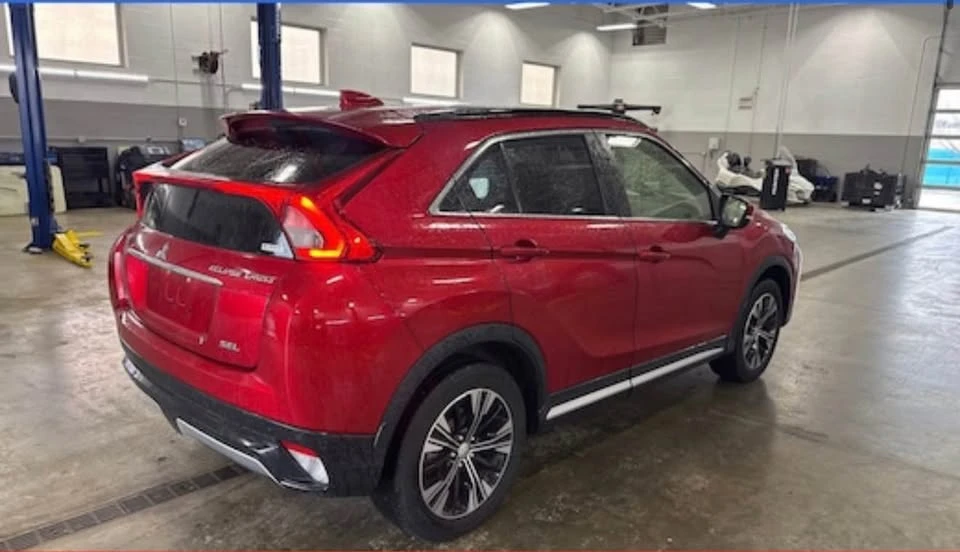 2018 Mitsubishi Eclipse Cross - Image 6 of 13