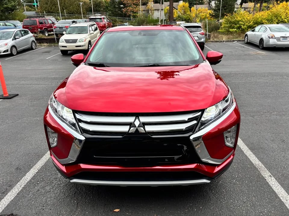 2018 Mitsubishi Eclipse Cross - Image 2 of 20