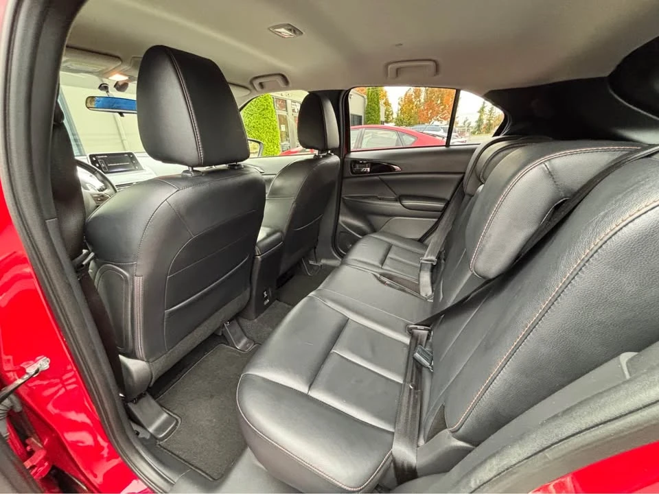 2018 Mitsubishi Eclipse Cross - Image 11 of 20