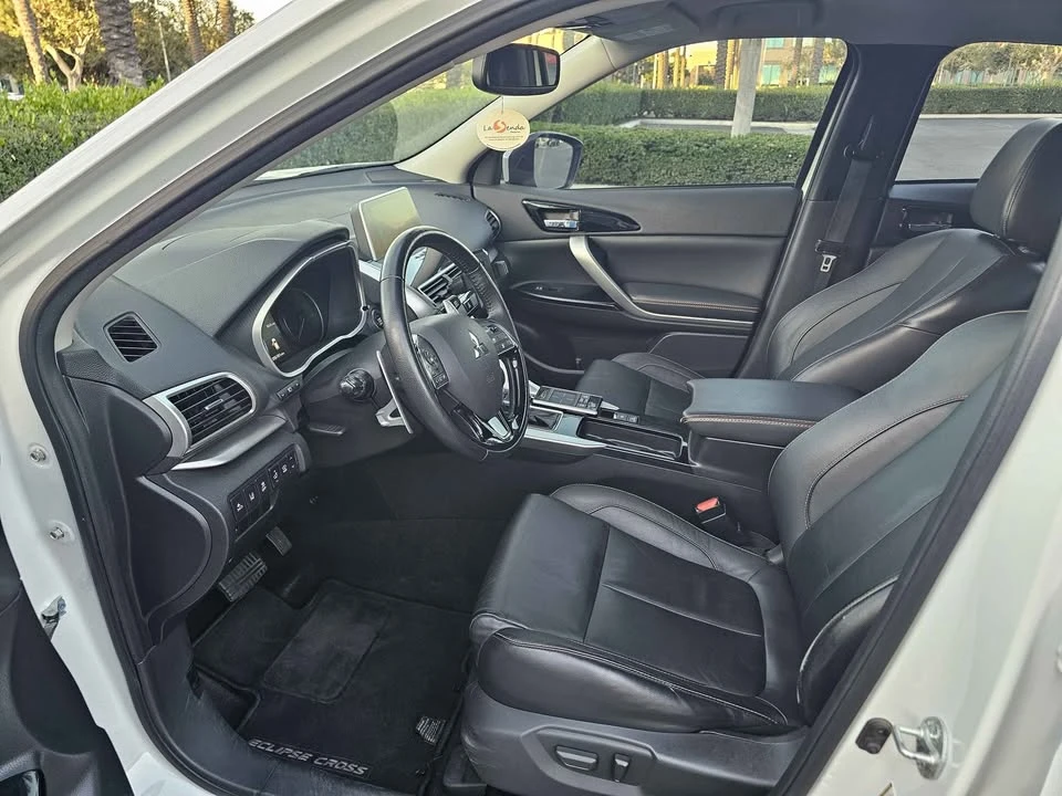 2018 Mitsubishi Eclipse Cross - Image 7 of 16