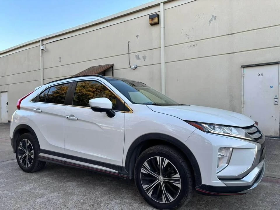 2018 Mitsubishi Eclipse Cross - Image 8 of 13