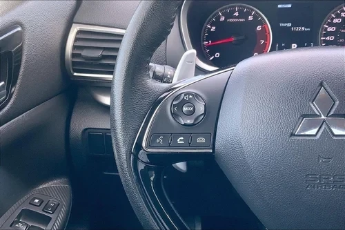 2018 Mitsubishi Eclipse Cross - Image 10 of 15