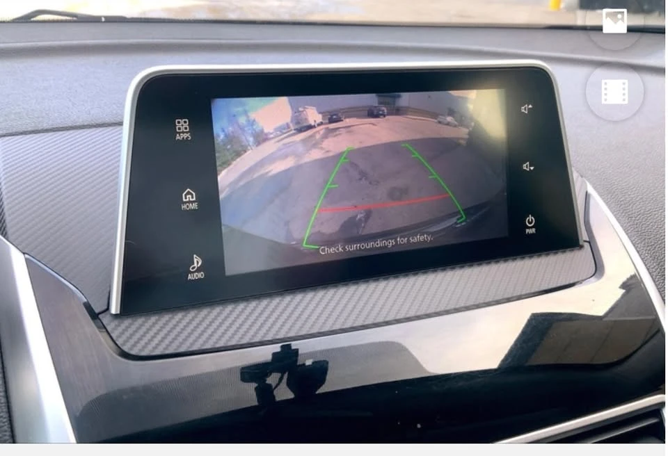 2018 Mitsubishi Eclipse Cross - Image 3 of 15