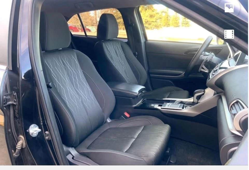 2018 Mitsubishi Eclipse Cross - Image 9 of 15