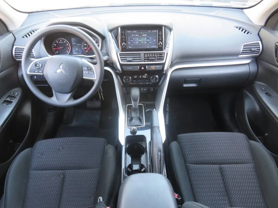 2018 Mitsubishi Eclipse Cross - Image 12 of 20