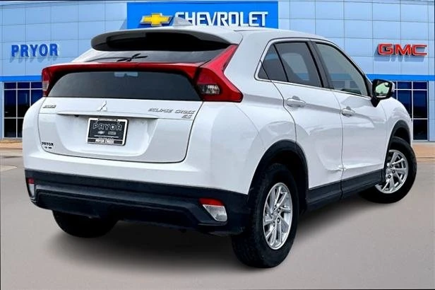 2018 Mitsubishi Eclipse Cross - Image 5 of 20