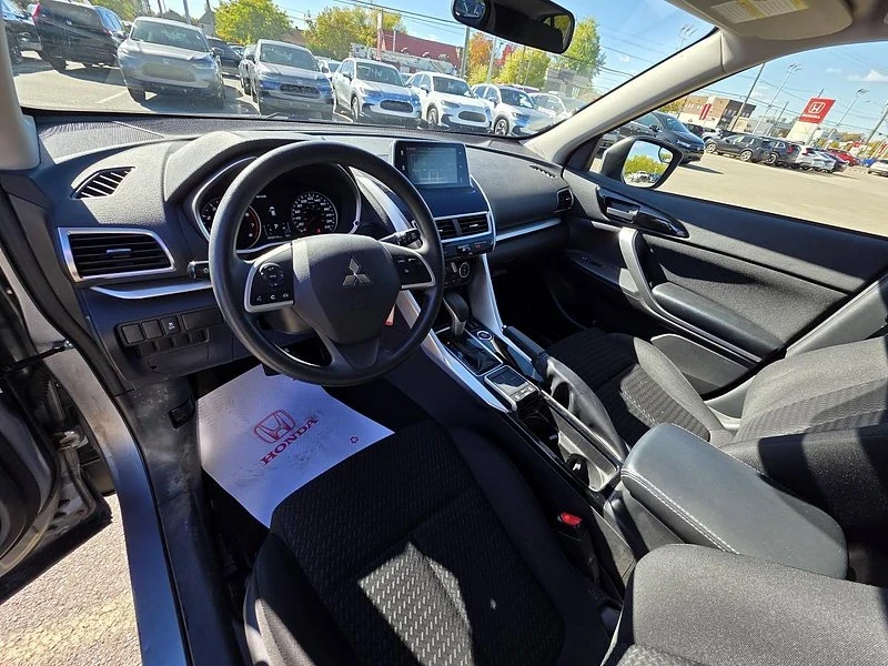 2018 Mitsubishi Eclipse Cross - Image 4 of 4