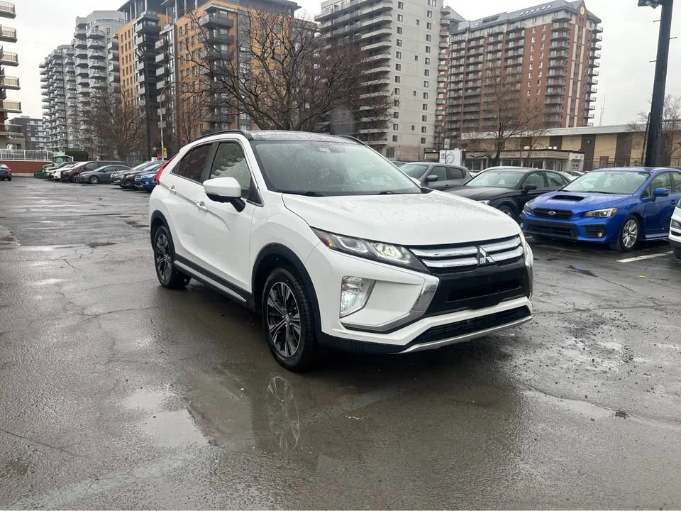 2018 Mitsubishi Eclipse Cross - Image 2 of 19