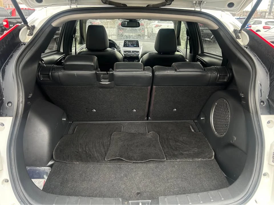2018 Mitsubishi Eclipse Cross - Image 19 of 19