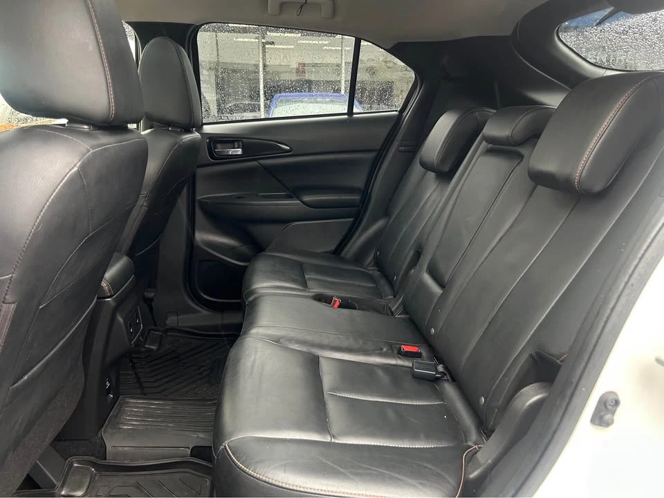 2018 Mitsubishi Eclipse Cross - Image 10 of 16