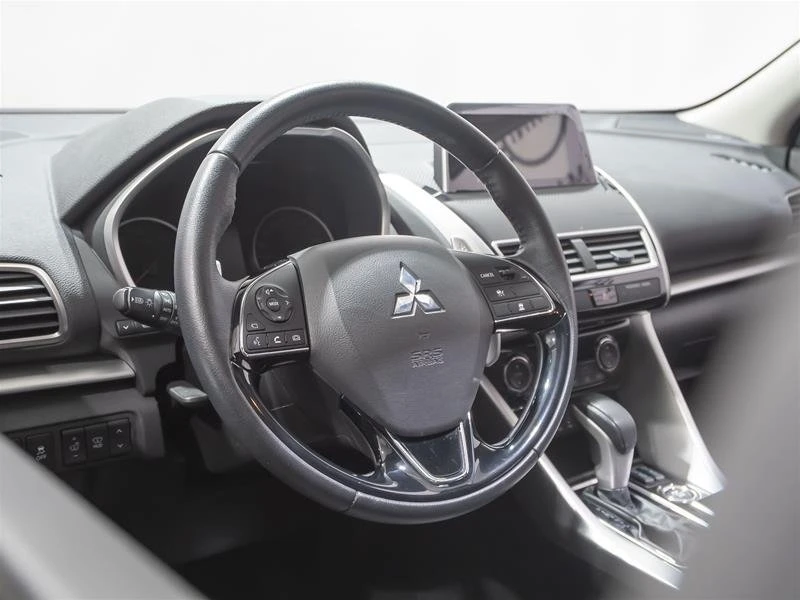 2018 Mitsubishi Eclipse Cross - Image 7 of 20