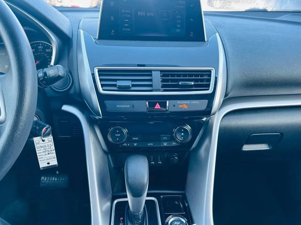 2018 Mitsubishi Eclipse Cross - Image 12 of 12