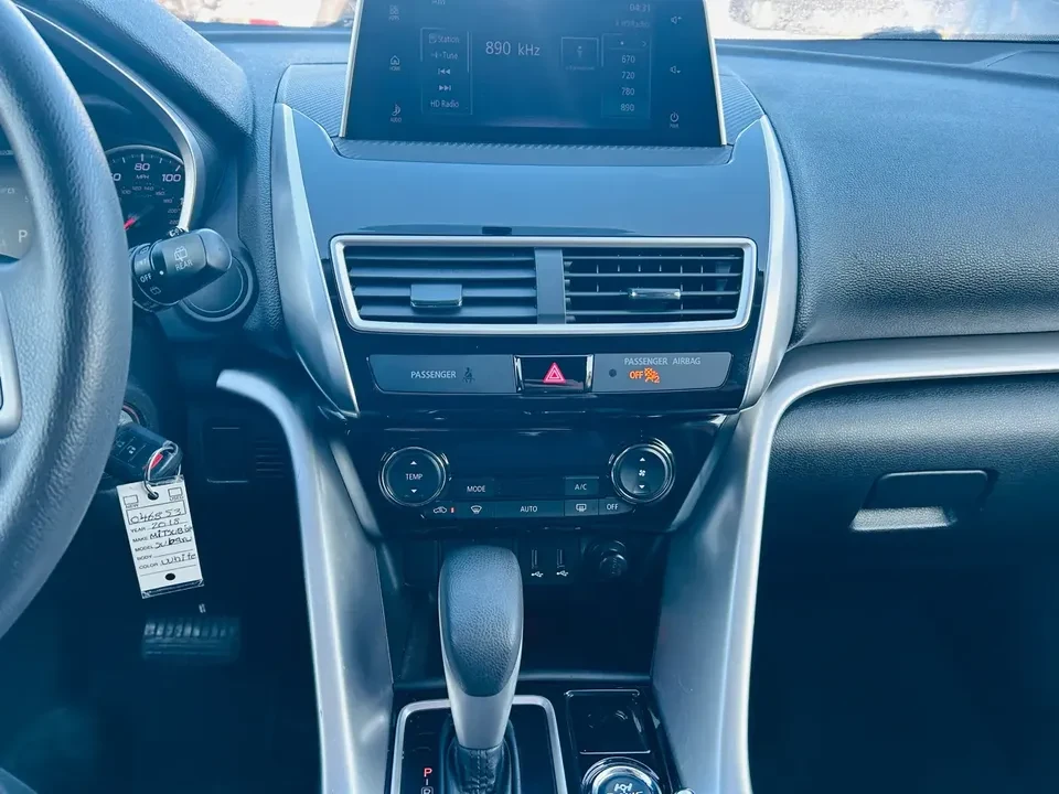 2018 Mitsubishi Eclipse Cross - Image 6 of 7