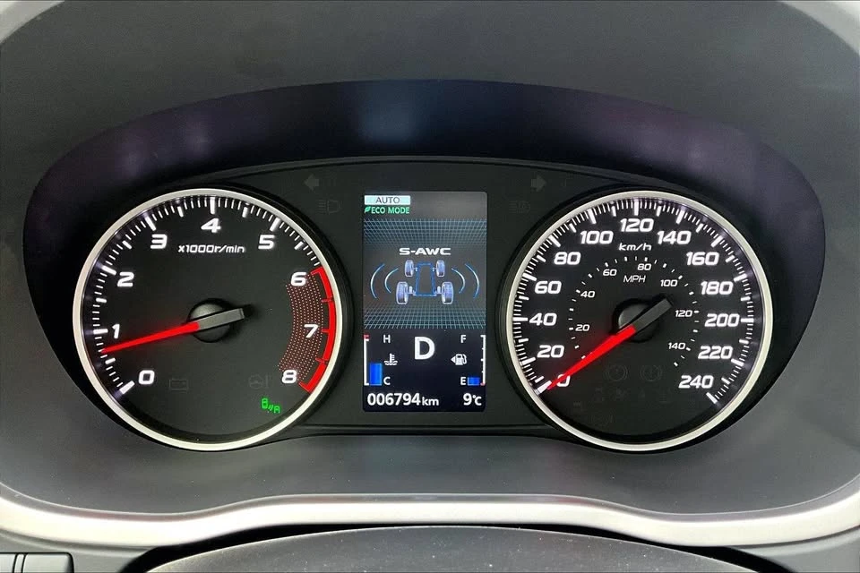 2018 Mitsubishi Eclipse Cross - Image 11 of 20