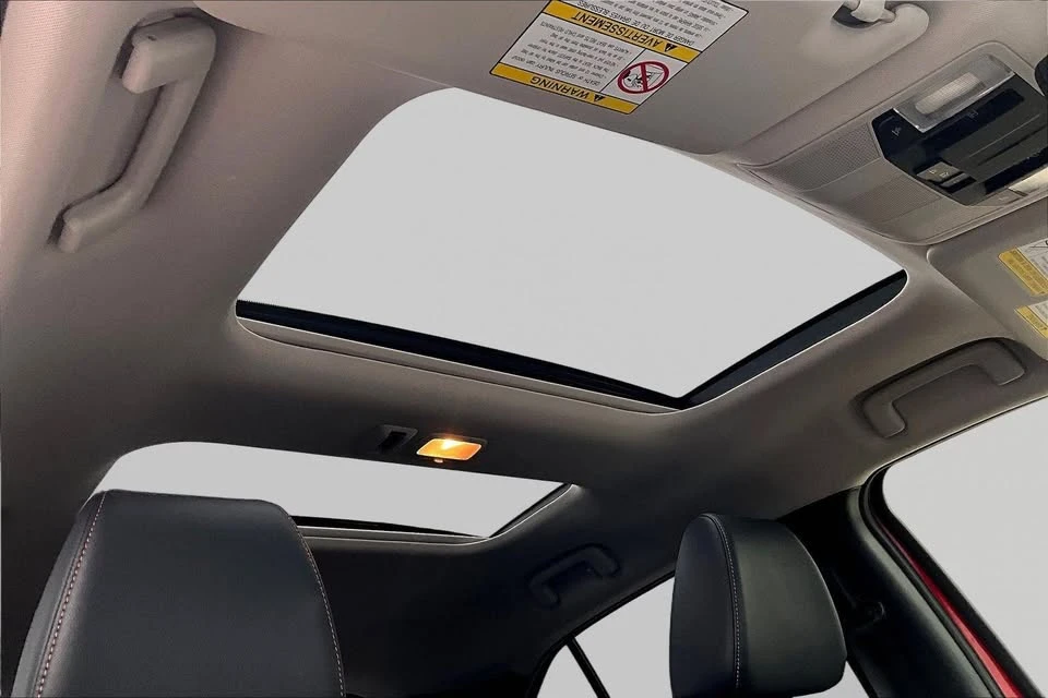 2018 Mitsubishi Eclipse Cross - Image 15 of 20