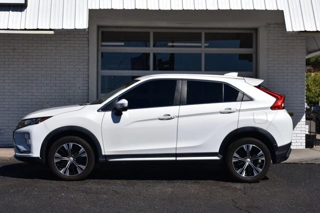 2018 Mitsubishi Eclipse Cross - Image 2 of 20