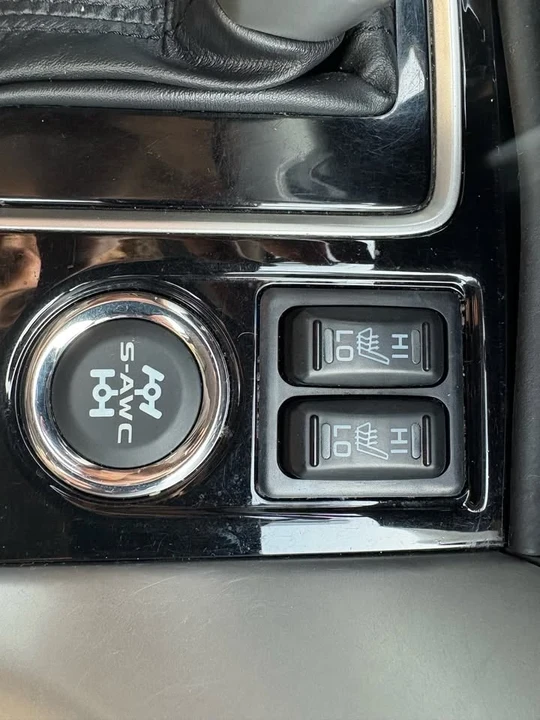2018 Mitsubishi Eclipse Cross - Image 12 of 20