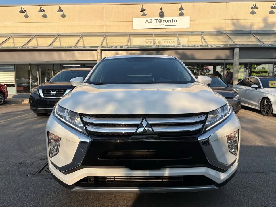 2018 Mitsubishi Eclipse Cross - Image 2 of 19