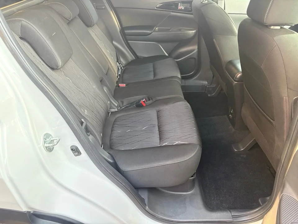 2018 Mitsubishi Eclipse Cross - Image 19 of 20