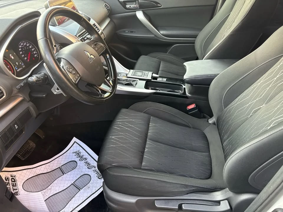 2018 Mitsubishi Eclipse Cross - Image 16 of 19