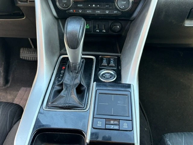 2018 Mitsubishi Eclipse Cross - Image 13 of 16