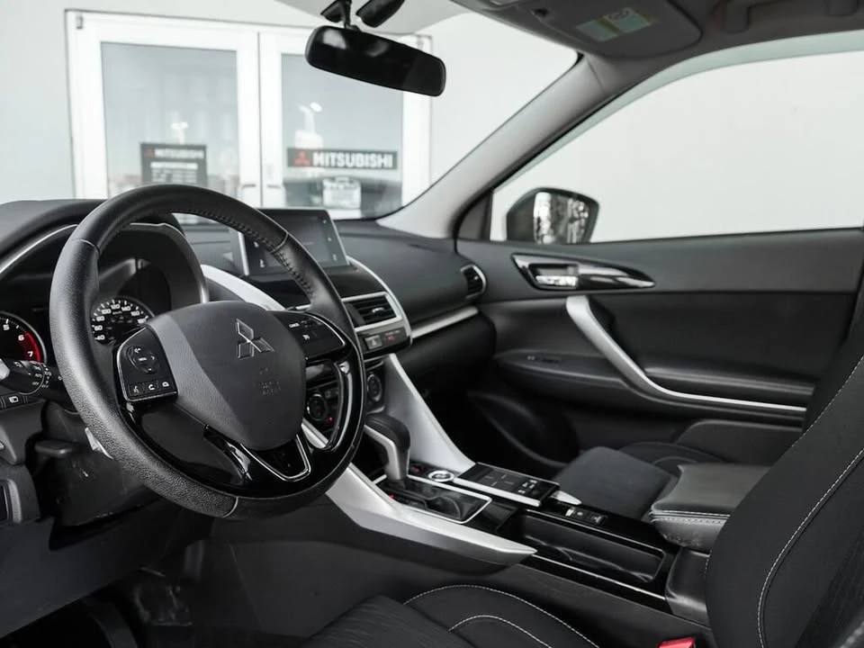2018 Mitsubishi Eclipse Cross - Image 4 of 4