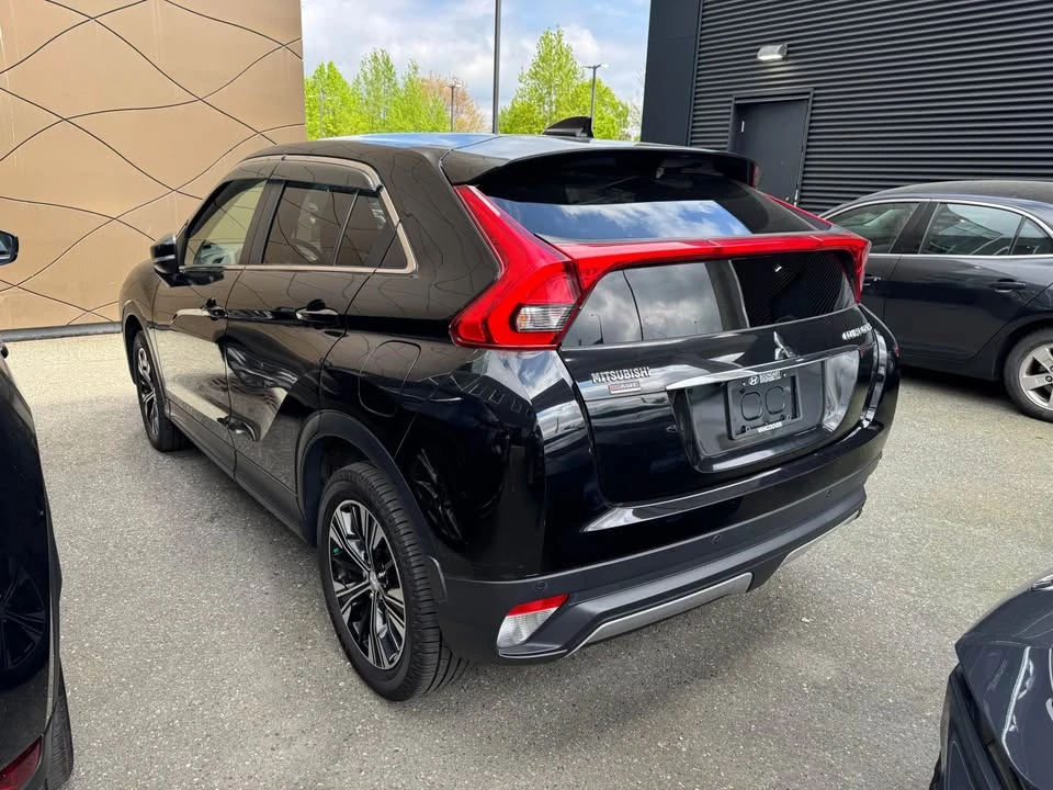 2018 Mitsubishi Eclipse Cross - Image 5 of 8