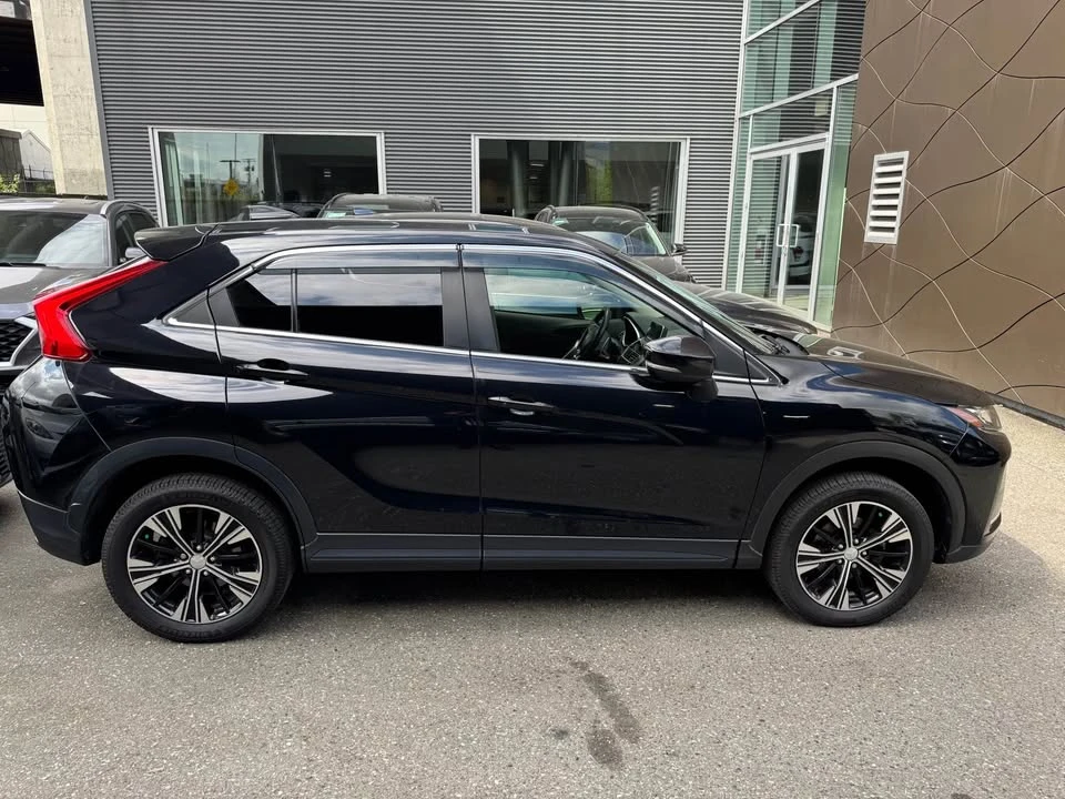 2018 Mitsubishi Eclipse Cross - Image 6 of 8