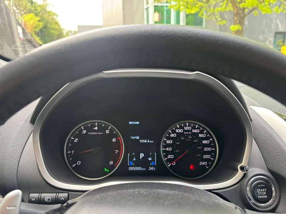 2018 Mitsubishi Eclipse Cross - Image 10 of 14