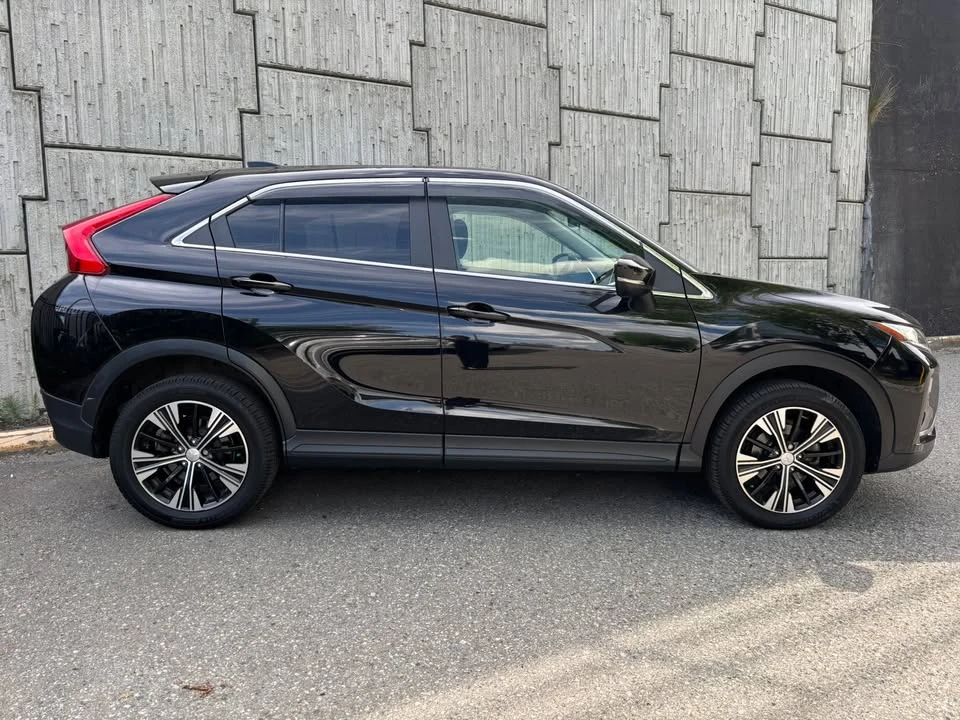 2018 Mitsubishi Eclipse Cross - Image 4 of 14