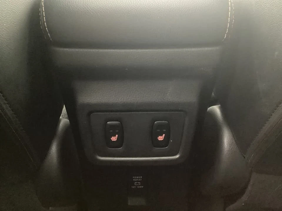 2018 Mitsubishi Eclipse Cross - Image 19 of 20