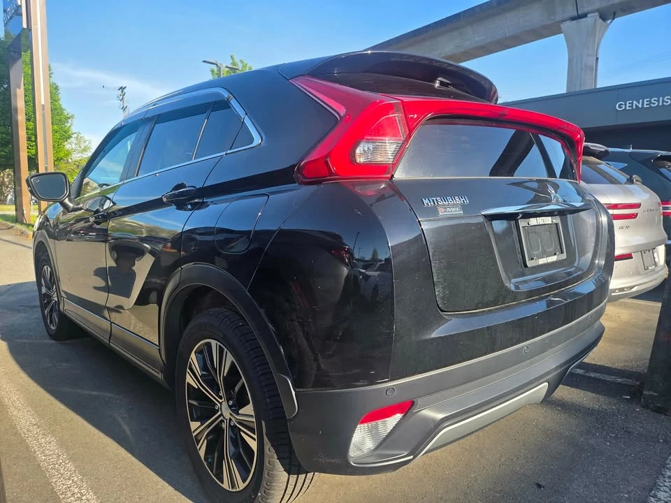 2018 Mitsubishi Eclipse Cross - Image 4 of 15