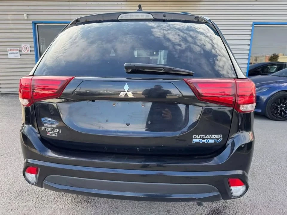 2018 Mitsubishi Outlander - Image 5 of 19
