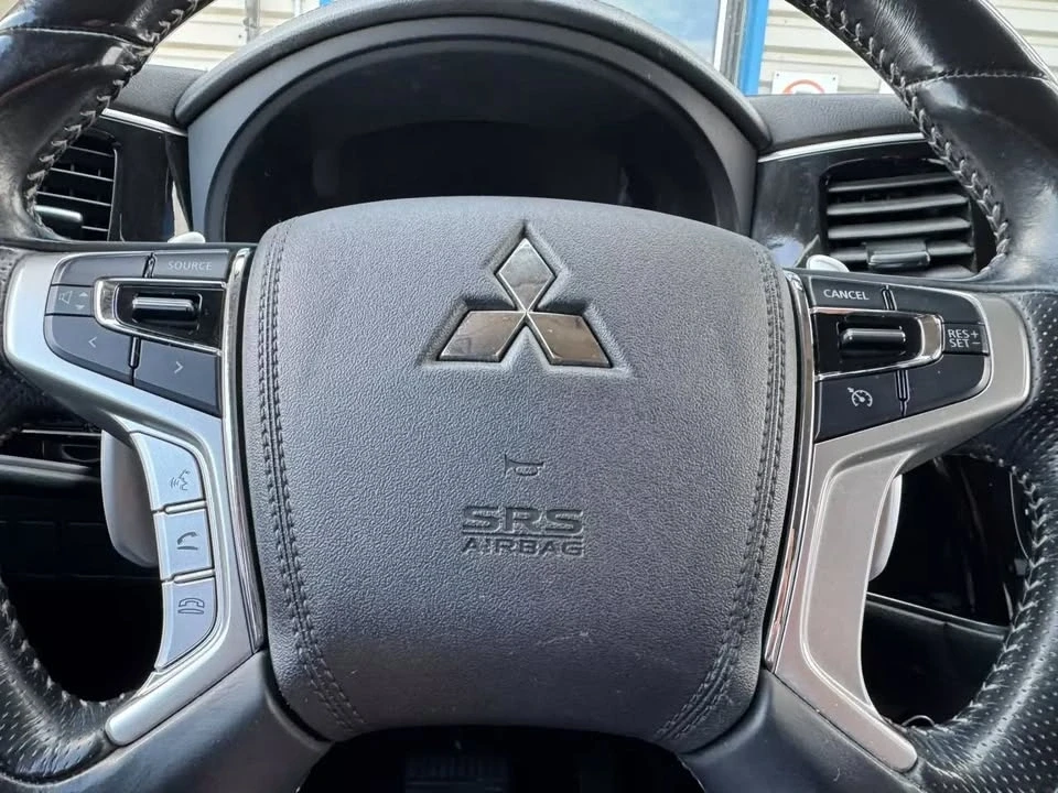 2018 Mitsubishi Outlander - Image 8 of 19
