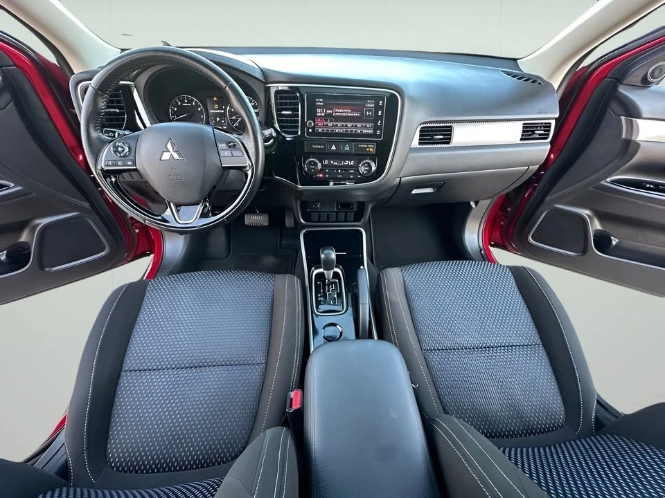 2018 Mitsubishi Outlander - Image 14 of 19