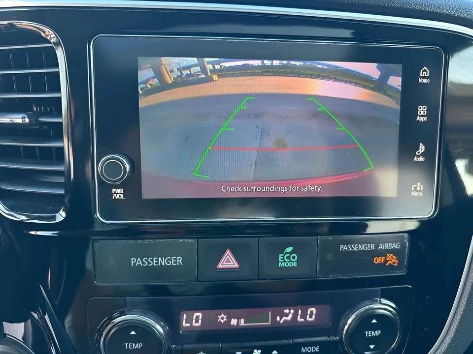 2018 Mitsubishi Outlander - Image 18 of 19