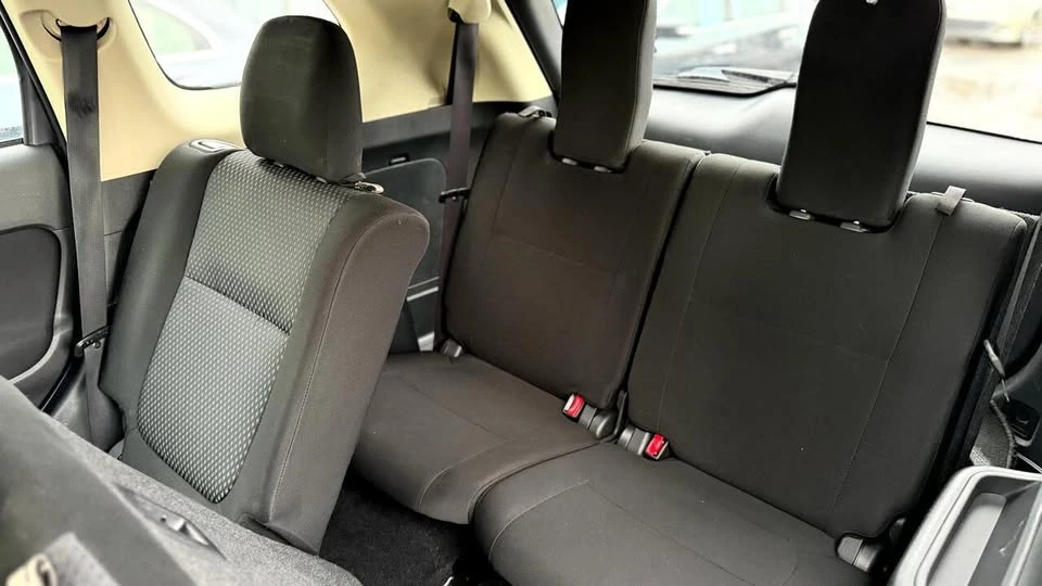 2018 Mitsubishi Outlander - Image 11 of 20