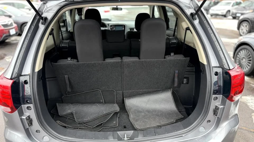 2018 Mitsubishi Outlander - Image 12 of 20