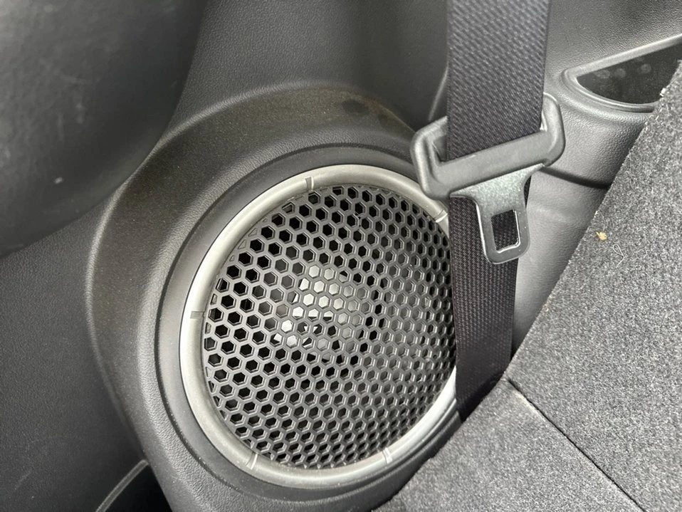 2018 Mitsubishi Outlander - Image 11 of 14