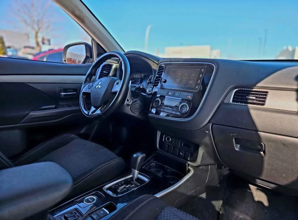 2018 Mitsubishi Outlander - Image 7 of 7
