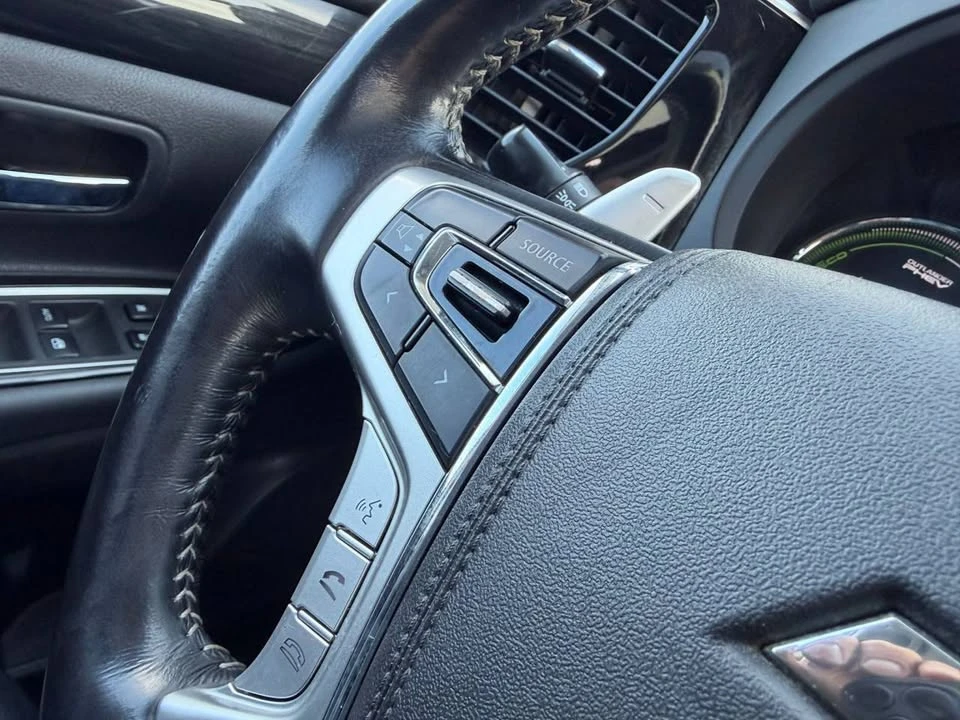 2018 Mitsubishi Outlander - Image 12 of 19
