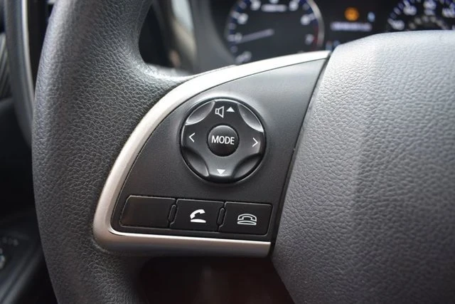 2018 Mitsubishi Outlander - Image 16 of 20