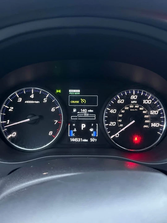 2018 Mitsubishi Outlander - Image 8 of 16