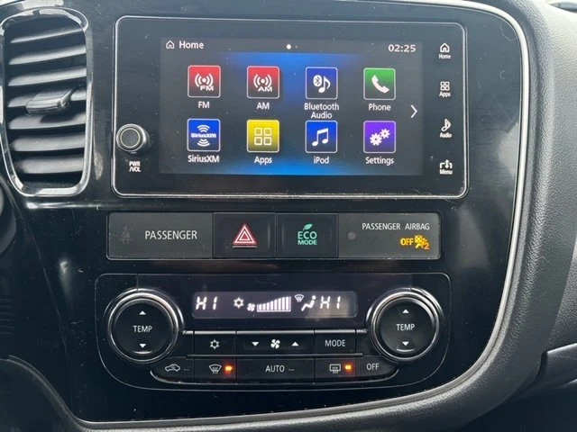 2018 Mitsubishi Outlander - Image 15 of 17