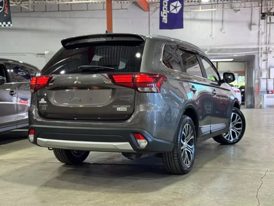 2018 Mitsubishi Outlander - Image 5 of 19