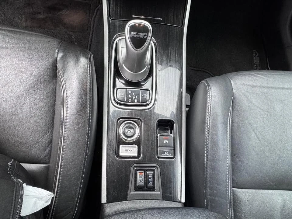 2018 Mitsubishi Outlander - Image 6 of 13