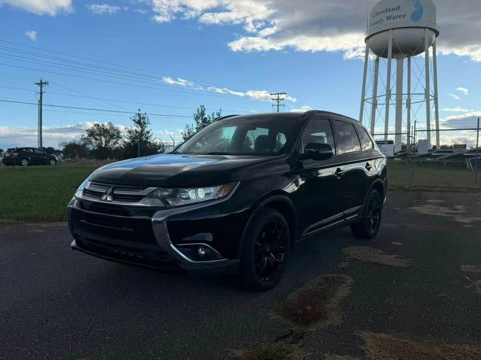 2018 Mitsubishi Outlander - Image 3 of 11